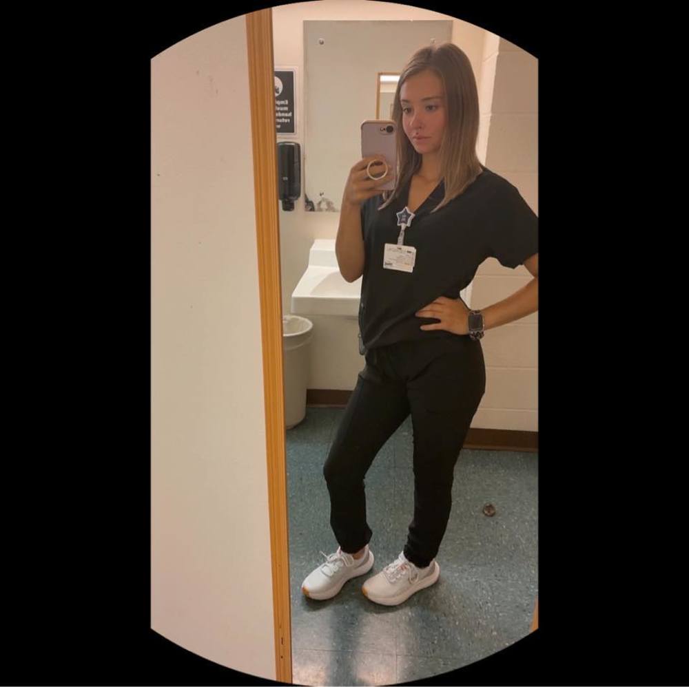 Meet your Posher, Katie
